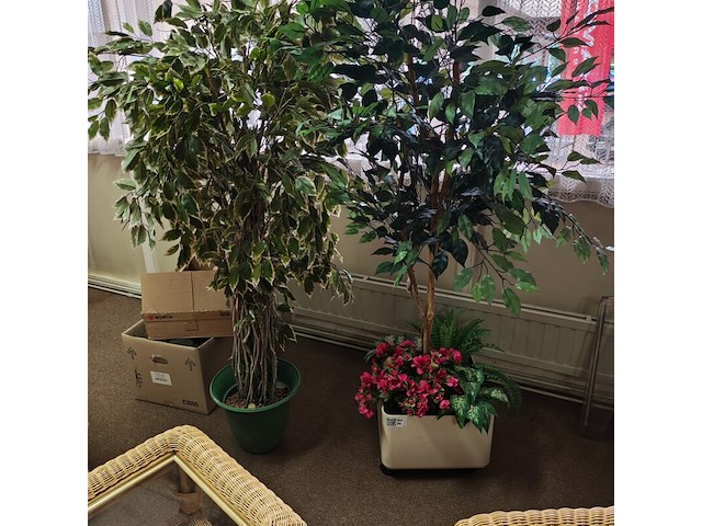 2x kunstplant in pot - afbeelding 1 van  1