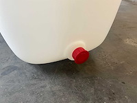2x kunststof opslagtank 200lt - afbeelding 2 van  4