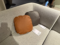 2x kussen leolux, cosy cushiom, eart&auburn - afbeelding 4 van  4