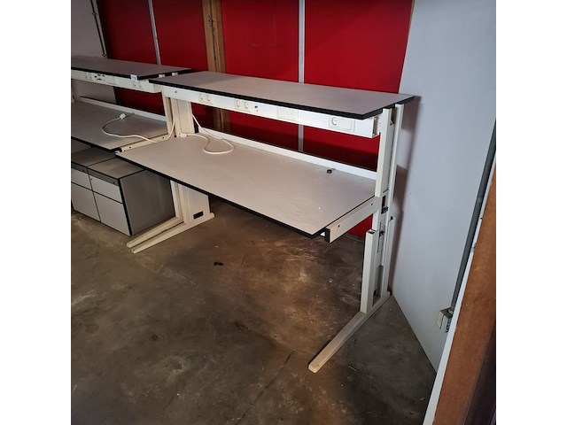 2x laboratorium werktafel - afbeelding 7 van  14