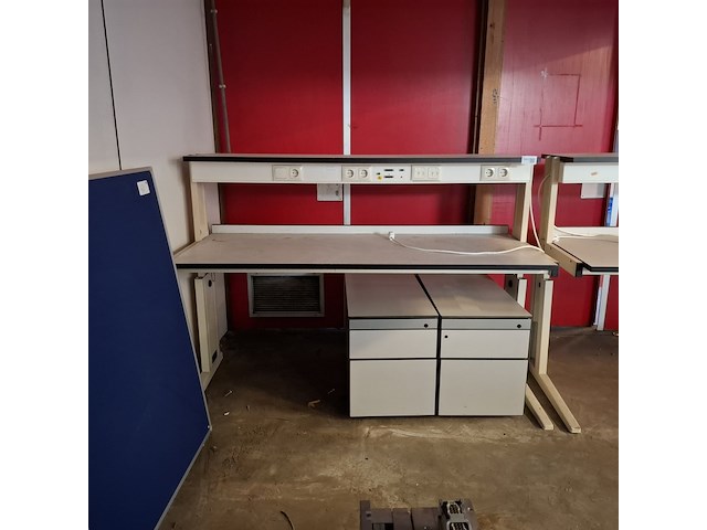 2x laboratorium werktafel - afbeelding 13 van  14