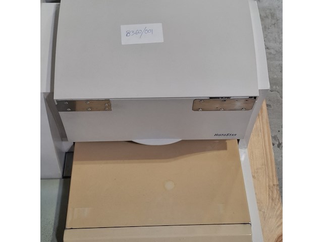 2x laboratoriumapparaat, o.a thermo, o.a histostar - afbeelding 4 van  19