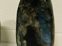 2x labradoriet gepolijste vrije vormen - afbeelding 5 van  5