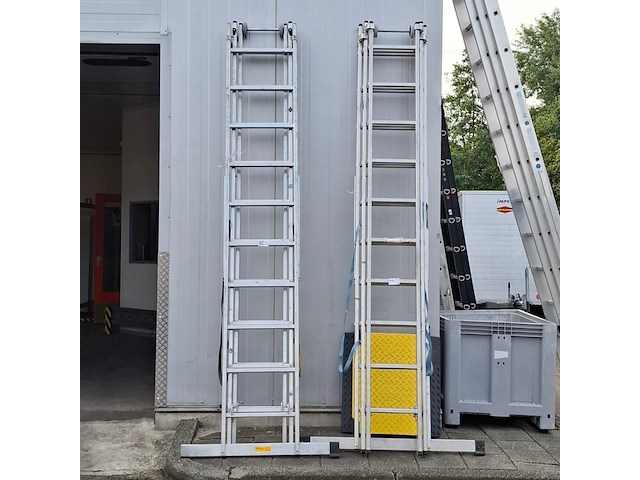 2x ladder, 3x10 spots, zarges - afbeelding 1 van  6