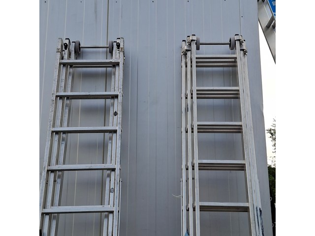 2x ladder, 3x10 spots, zarges - afbeelding 3 van  6