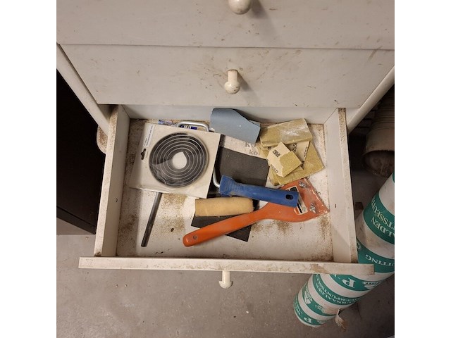 2x ladekast met inhoud - afbeelding 6 van  9