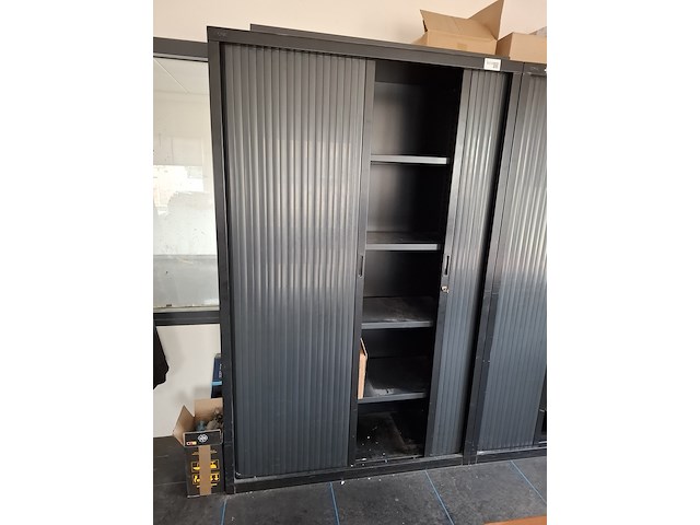 2x lameldeur kast met sleutel exl inhoud - afbeelding 2 van  5