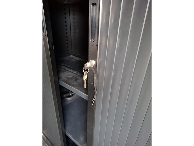 2x lameldeur kast met sleutel exl inhoud - afbeelding 4 van  5