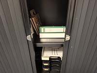 2x lameldeurkast met inhoud - afbeelding 2 van  4