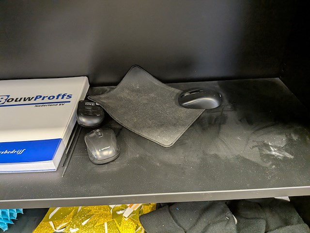 2x lameldeurkast met inhoud - afbeelding 7 van  17