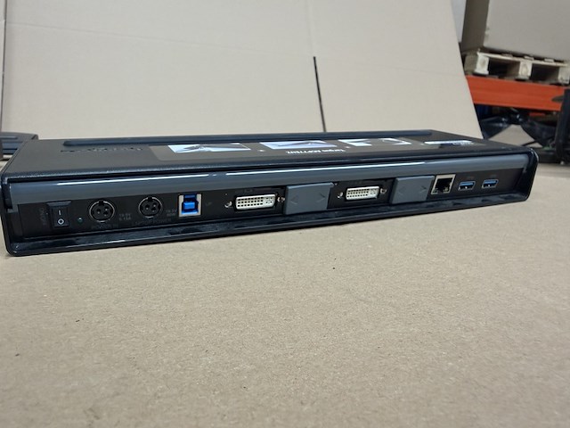 2x laptop, dell en lenovo - afbeelding 6 van  18