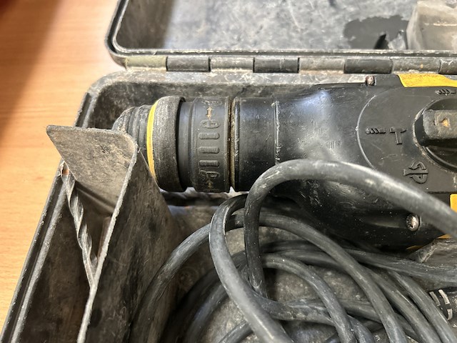 2x laser, 1x boor in koffer, dewalt - afbeelding 5 van  8