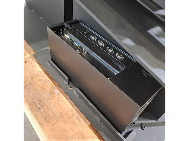 2x led projector, christie, matrix stim - afbeelding 6 van  15