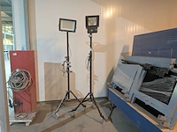 2x ledlamp op verrijdbaar statief