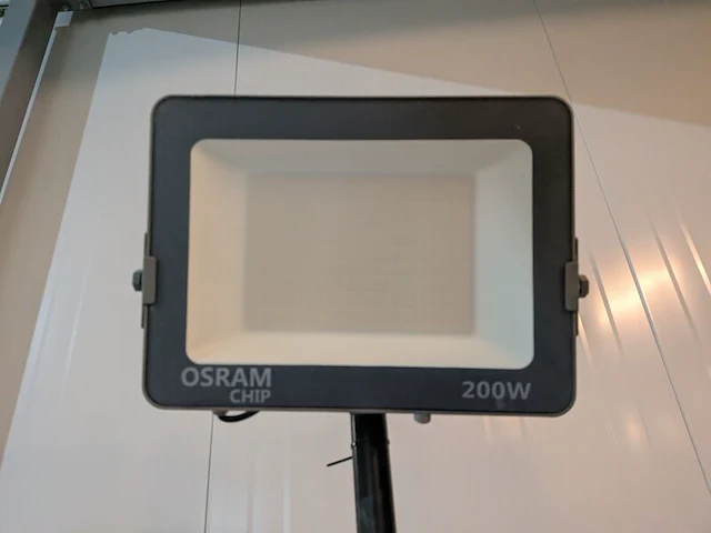 2x ledlamp op verrijdbaar statief - afbeelding 3 van  7