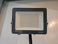 2x ledlamp op verrijdbaar statief - afbeelding 3 van  7