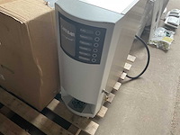 2x lincat heetwaterdispenser + cafe bar drankenautomaat - afbeelding 3 van  4