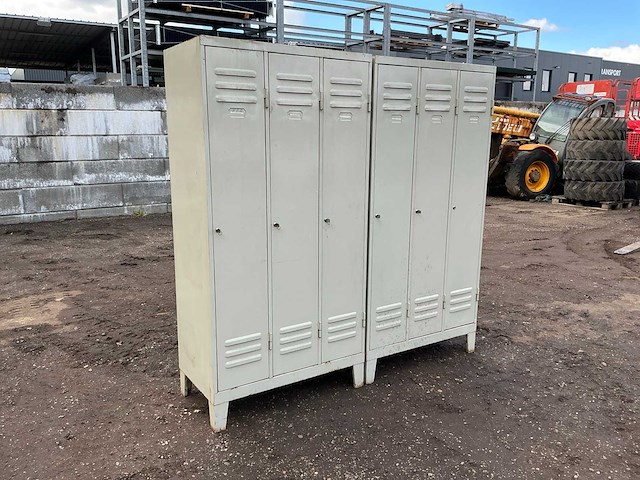 2x locker kast - afbeelding 1 van  8