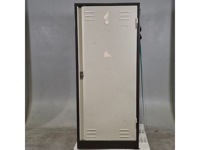 2x lockerkast - afbeelding 1 van  9