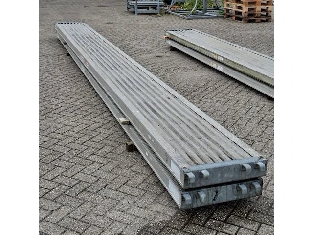 2x loopbrug layher - afbeelding 5 van  6