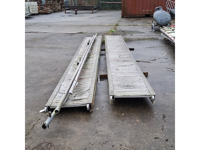 2x loopbrug - afbeelding 6 van  8