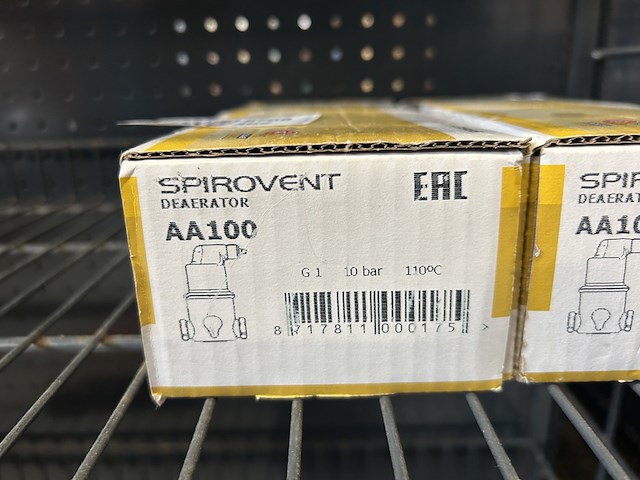 2x luchtafscheider, spirotech spirovent, aa100 - afbeelding 3 van  3