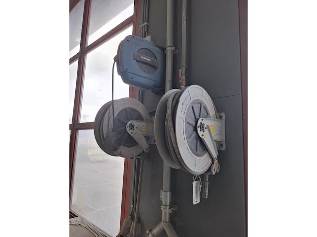 2x luchthaspel en 1x stroomhaspel o.a. nedermann - afbeelding 1 van  5