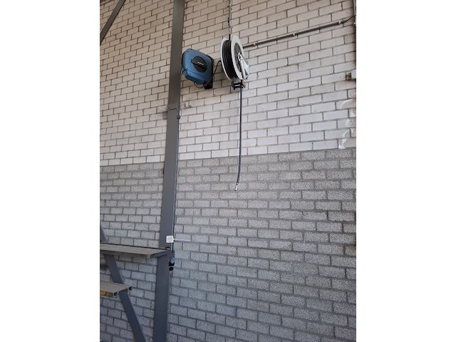 2x luchthaspel en 2x stroomhaspel o.a. nedermann - afbeelding 1 van  4