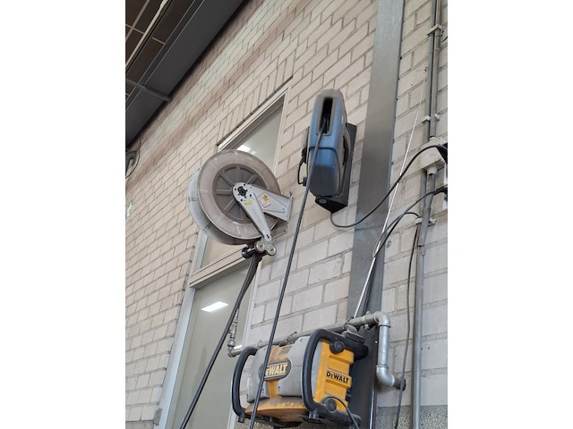 2x luchthaspel en 2x stroomhaspel o.a. nedermann - afbeelding 3 van  4