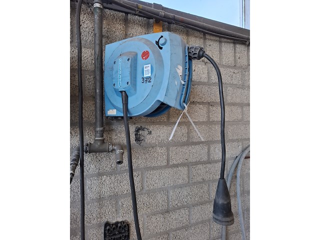 2x luchthaspel en 2x stroomhaspel, o.a. nedermann - afbeelding 9 van  9