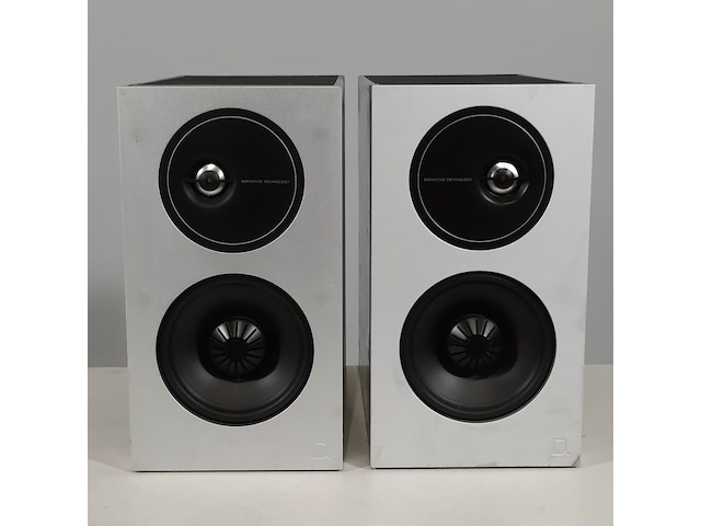 2x luidspreker, definitive technology, demand d9 - afbeelding 1 van  8