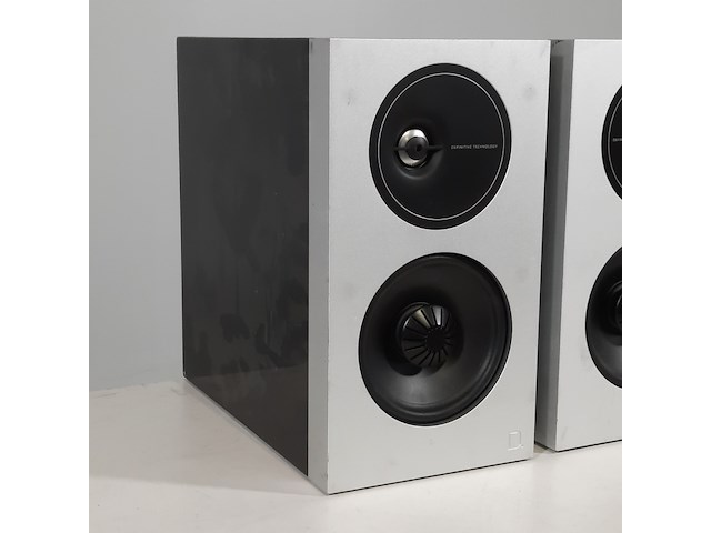 2x luidspreker, definitive technology, demand d9 - afbeelding 3 van  8