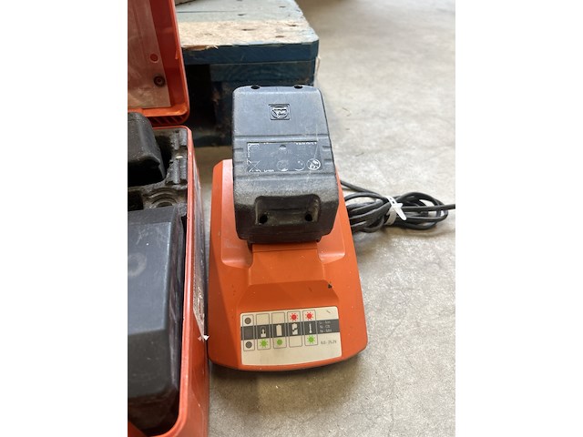 2x machine met oscillerende beweging met 2x accu, 2x lader fein, supercut - afbeelding 6 van  8