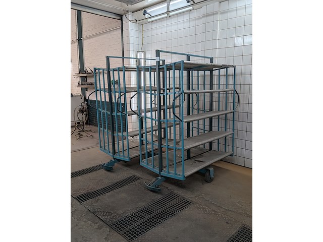 2x magazijnwagen - afbeelding 1 van  11