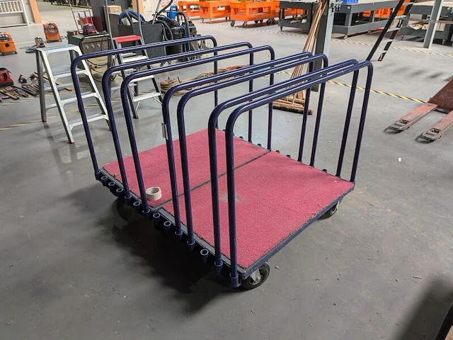 2x magazijnwagen - afbeelding 1 van  4