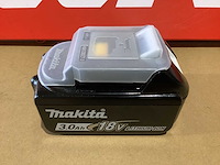 2x makita bl1830b lxt 3.0 ah accu - afbeelding 1 van  5