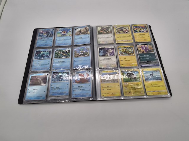 2x mappen met pokémon kaarten + stapel pokémon kaarten - afbeelding 10 van  33
