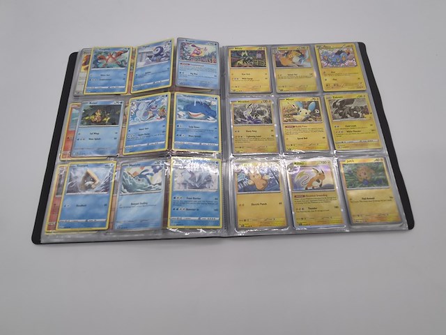 2x mappen met pokémon kaarten + stapel pokémon kaarten - afbeelding 17 van  33