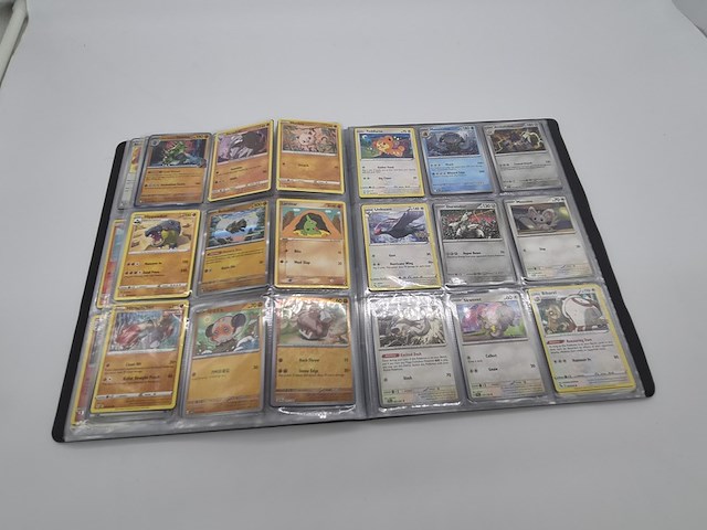 2x mappen met pokémon kaarten + stapel pokémon kaarten - afbeelding 19 van  33