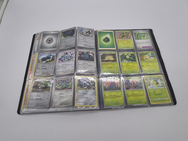 2x mappen met pokémon kaarten + stapel pokémon kaarten - afbeelding 21 van  33