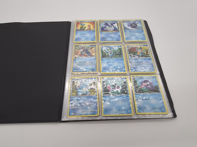 2x mappen met pokémon kaarten + stapel pokémon kaarten - afbeelding 23 van  33