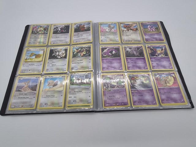 2x mappen met pokémon kaarten + stapel pokémon kaarten - afbeelding 31 van  33
