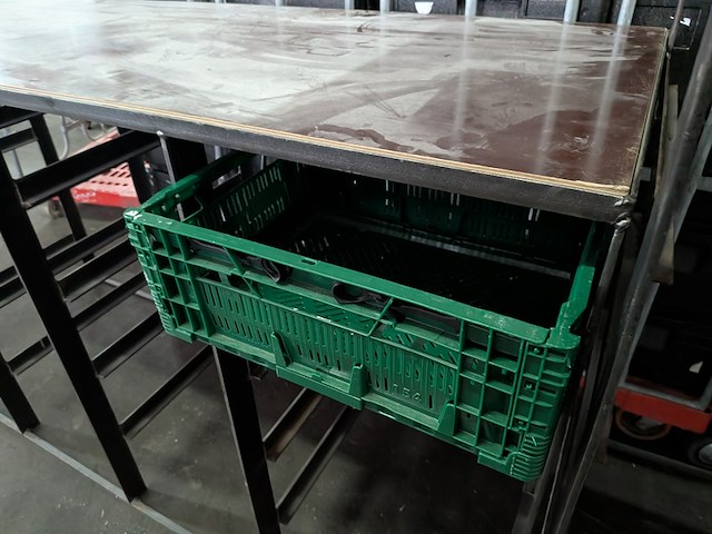 2x metalen schappenstelling t.b.v. euronorm bakken/kratten - afbeelding 8 van  8