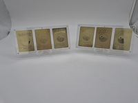 2x metalen venusaur, charizard en blastoise (base set) pokémon kaarten in acryl display - afbeelding 7 van  11