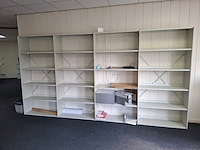 2x metalen wandstelling met inhoud - afbeelding 5 van  5