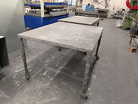 2x metalen werkbank - afbeelding 2 van  6