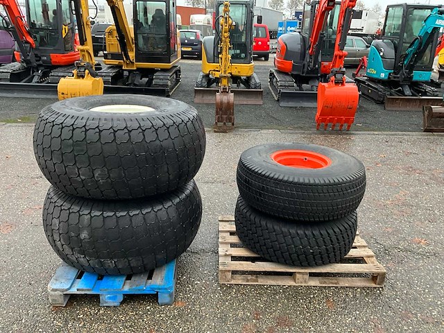 2x minitractor gazonbanden set - afbeelding 9 van  12