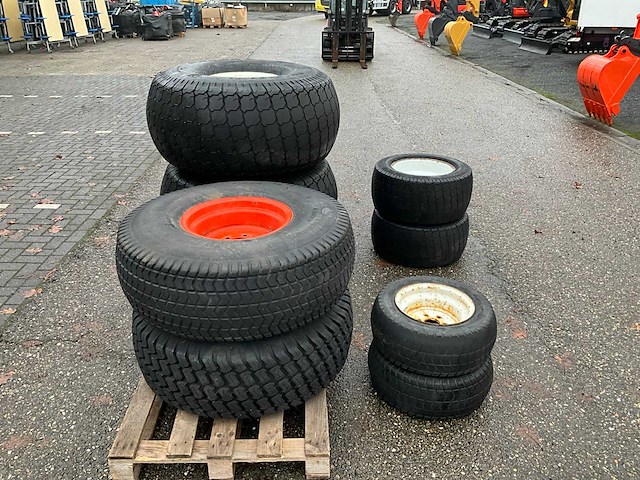 2x minitractor gazonbanden set - afbeelding 11 van  12