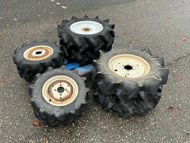 2x minitractor wielen set - afbeelding 1 van  7