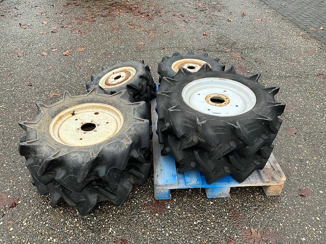 2x minitractor wielen set - afbeelding 3 van  7